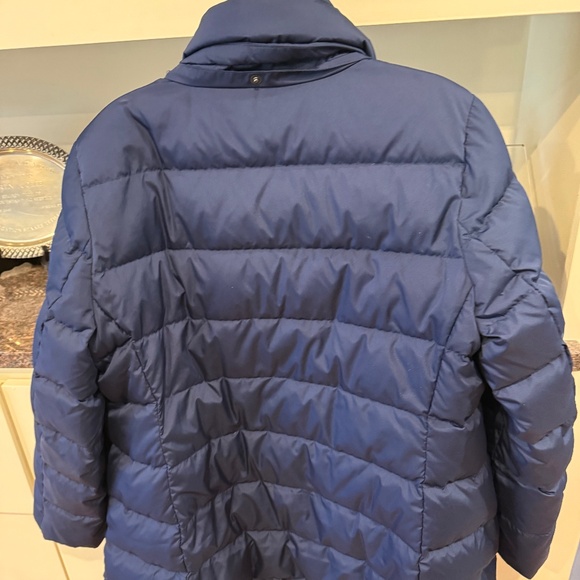 Lands’ End Women’s Petite Down Winter Coat - STYLE NO LONGER AVAILABLE - Picture 5 of 6